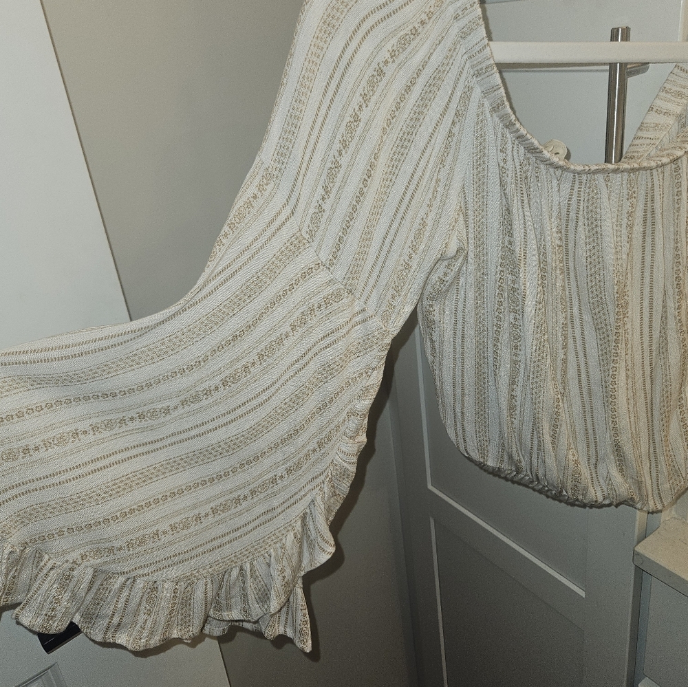 Altar'd State Cotton Boho Flutter Sleeve 100% Rayon Top - Picture 2 of 2